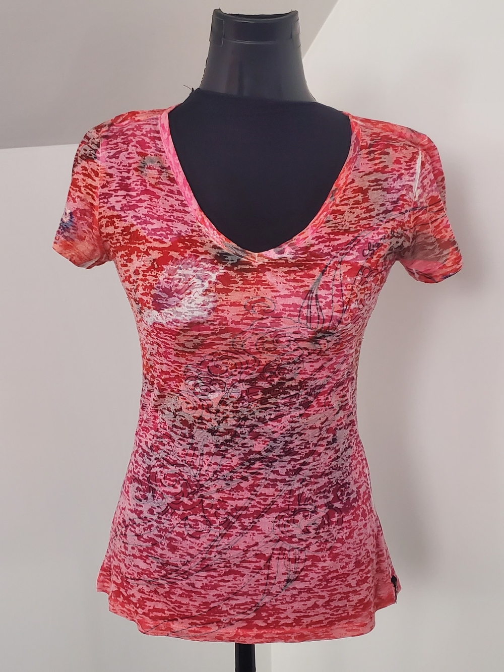 Pink Patterned V-Neck Women’s Top